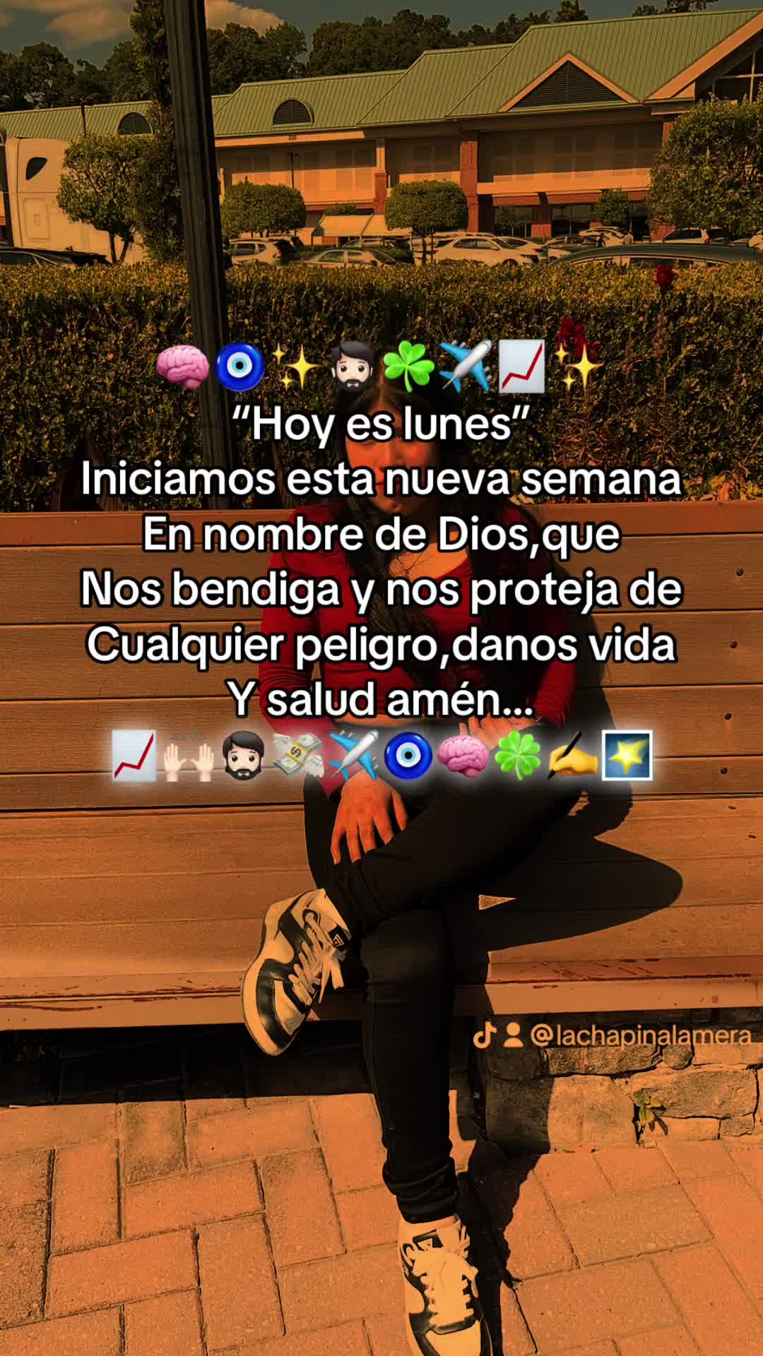 @lachapinalamera