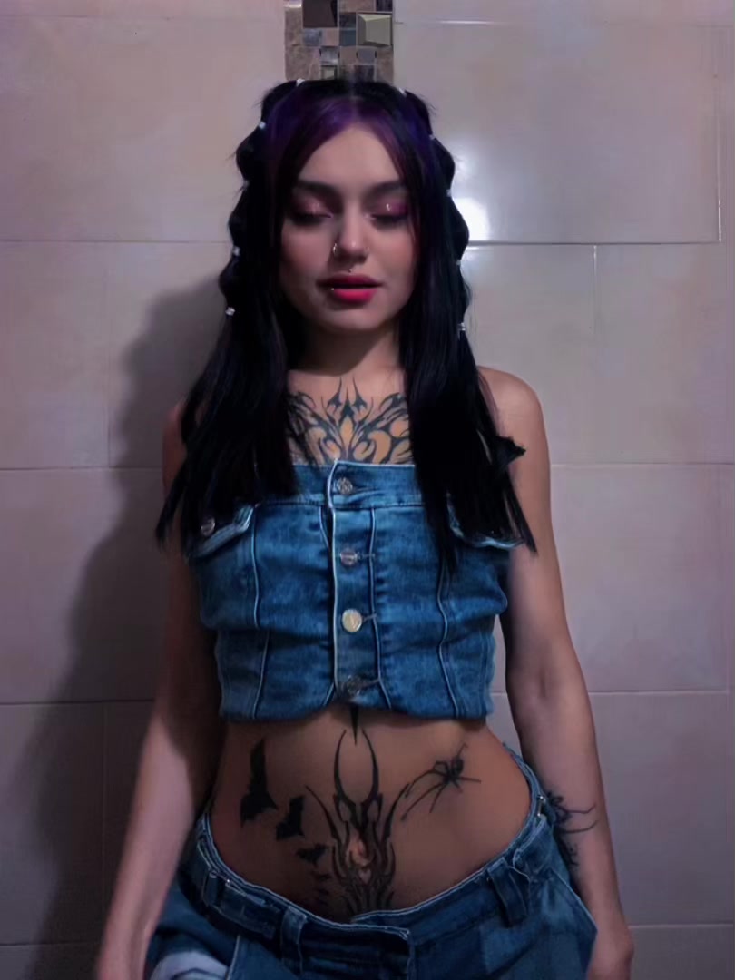 @Soyvalentinar1