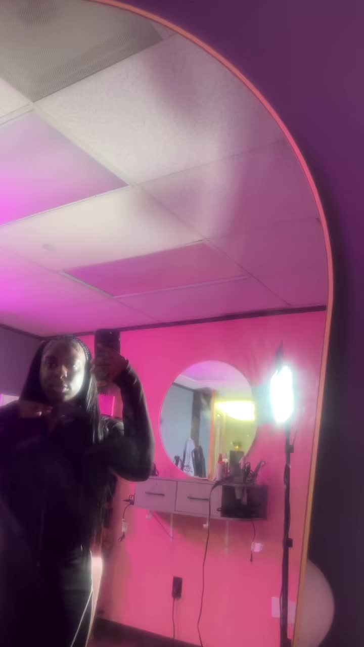 @Keshawn 💗👱🏾&zwj;♀️🛍️