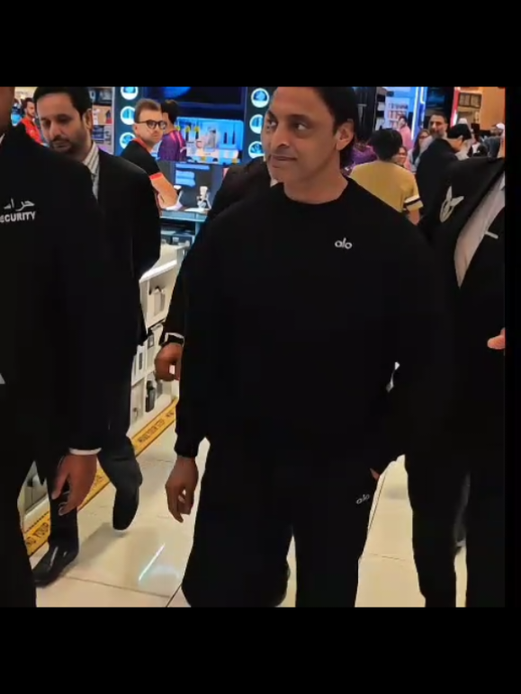 @𝐒𝐇𝐀𝐃𝐀𝐁☠️🖇