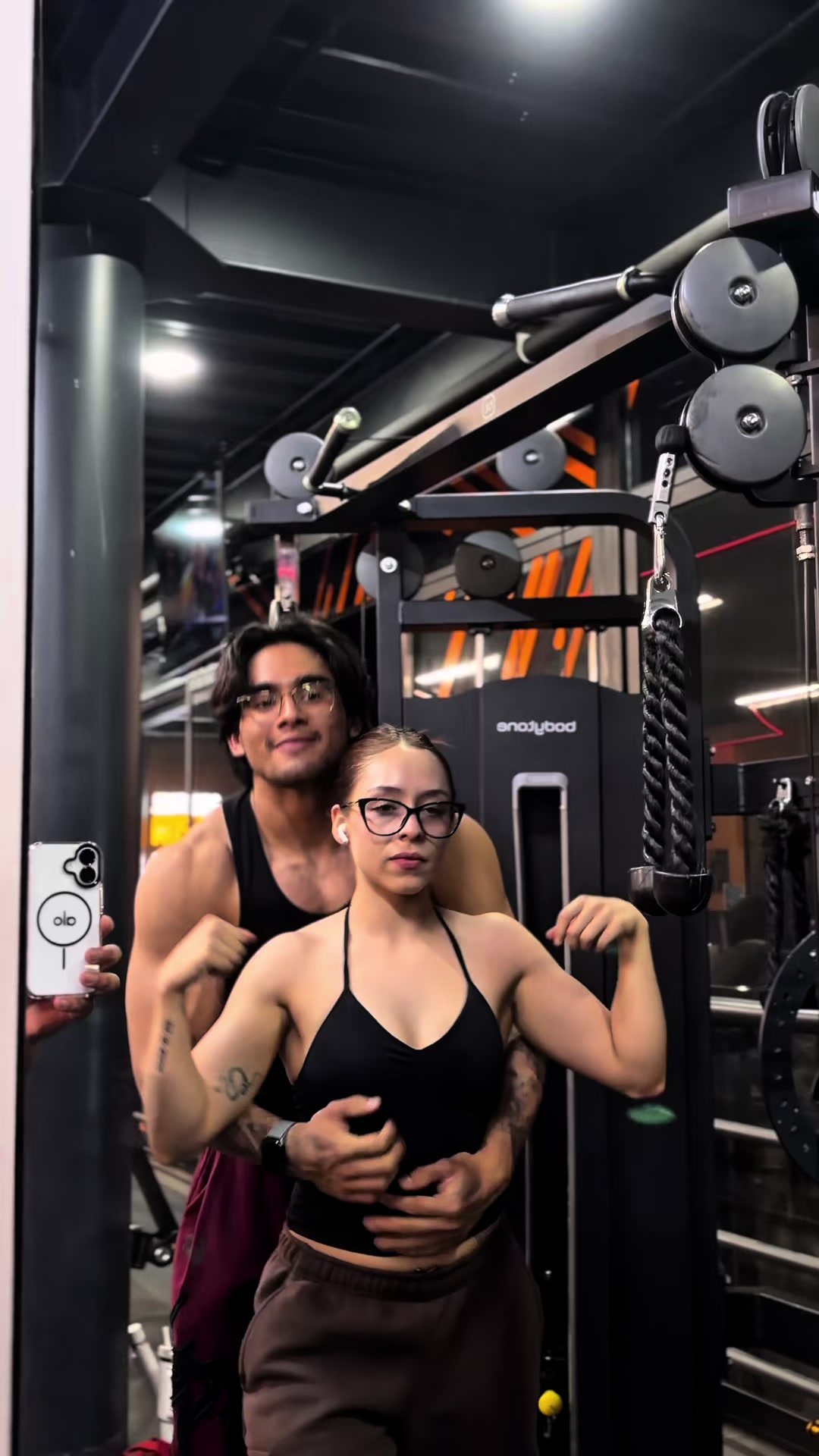 @lomelí