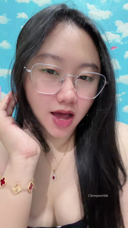 @Checeputri06