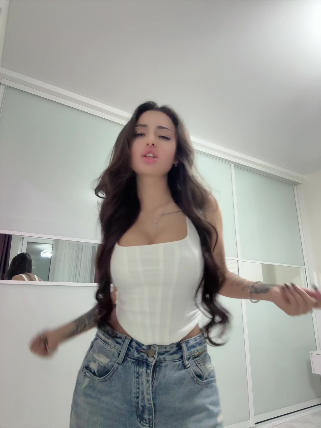@IIIISSHHAA