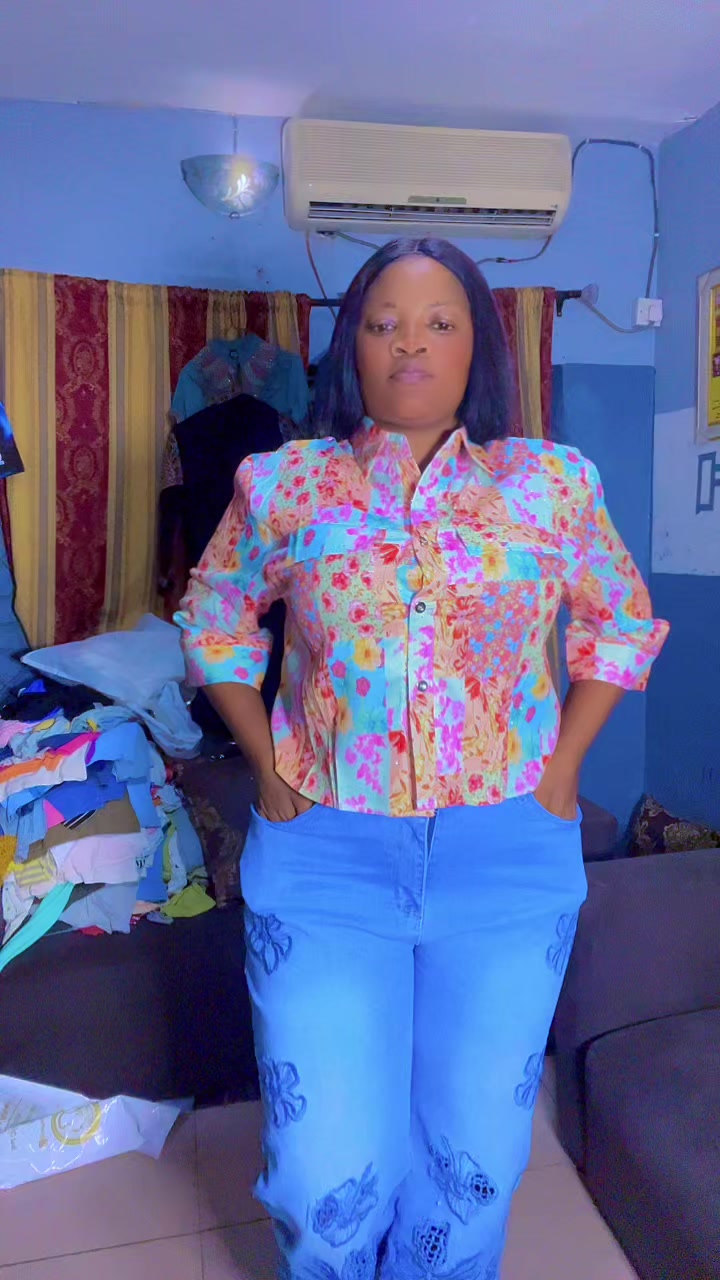 @AyoolaGold1