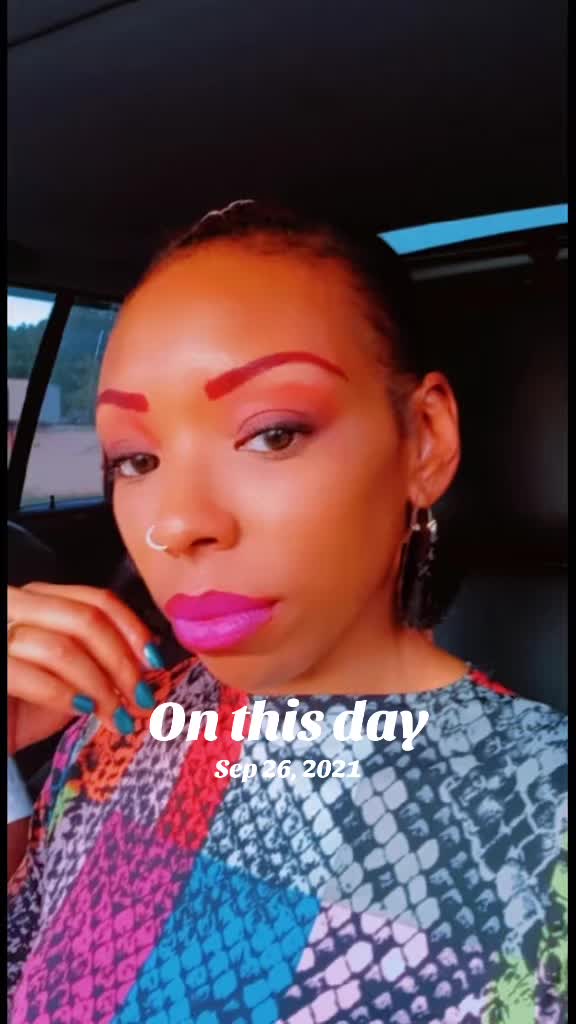 @only_eyez