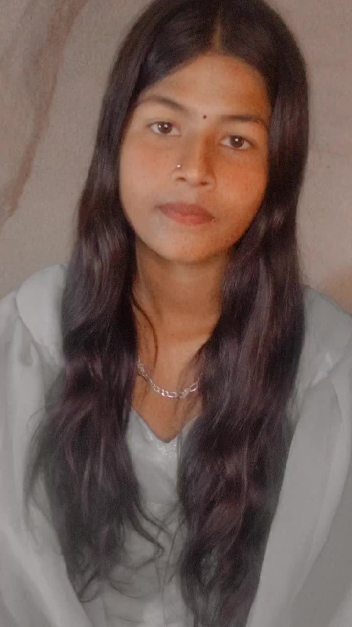 @Silent 🤭 Girl 🫰