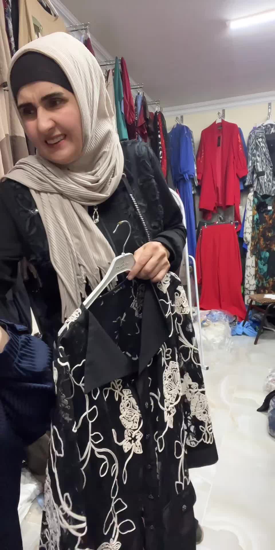 @Qadın geyimleri