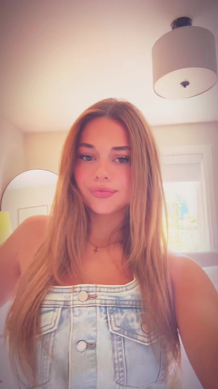 @Brooklyn Marie 💌