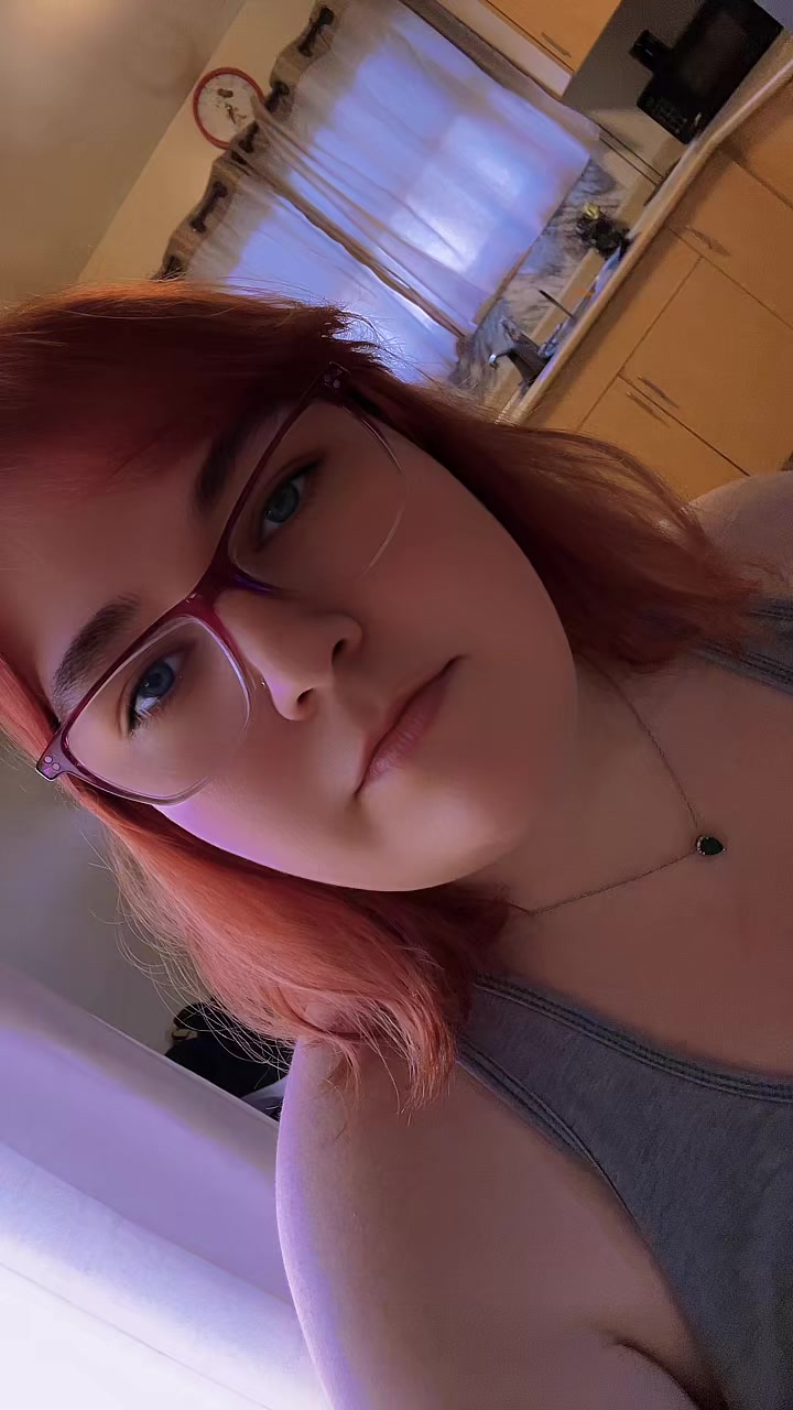 @Kayla🍒👑