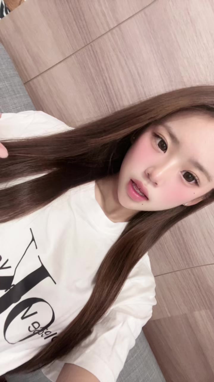 @ゆな☺︎