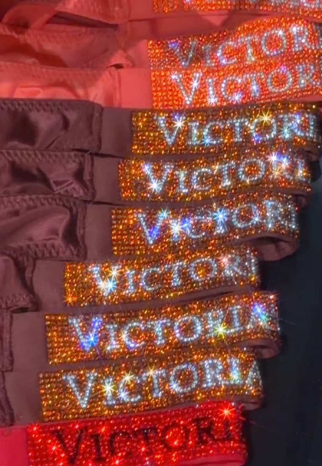 @Victoria's Secret