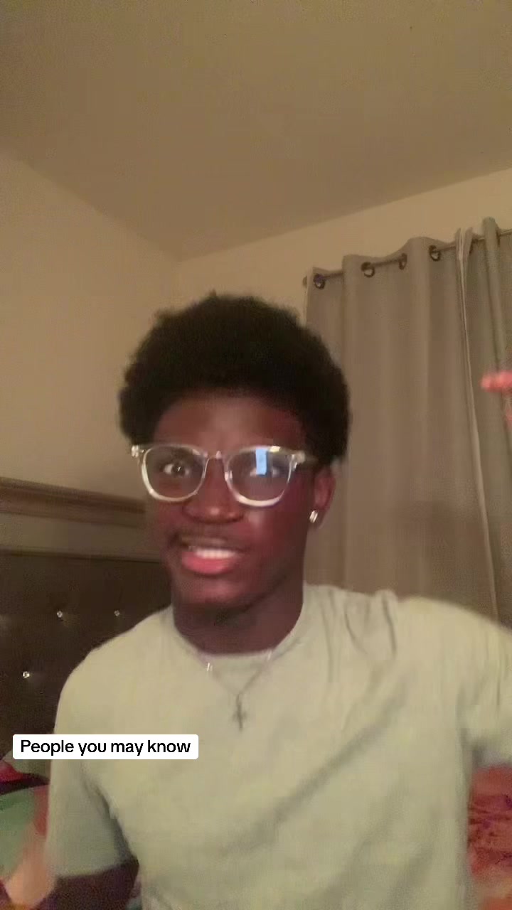 @whoowhoo