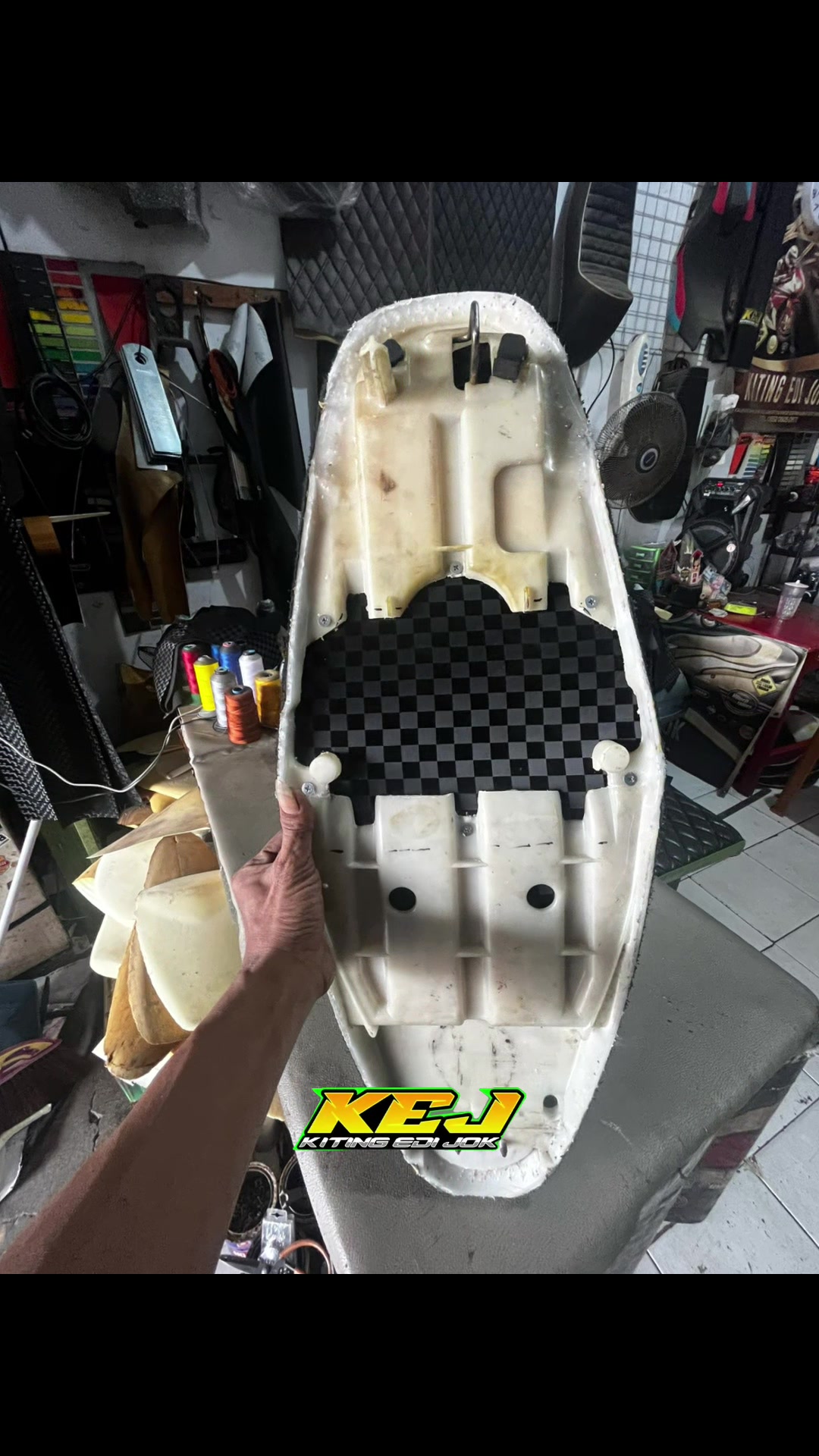 @Kiting Edi Jok "KEJ"
