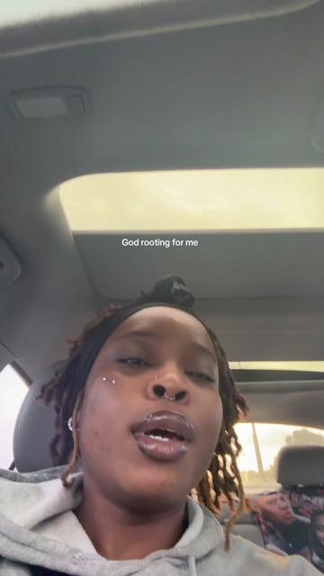 @DEDE TAYLOR