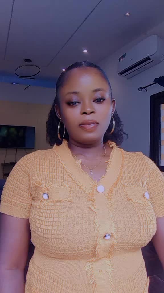 @tundebeccy