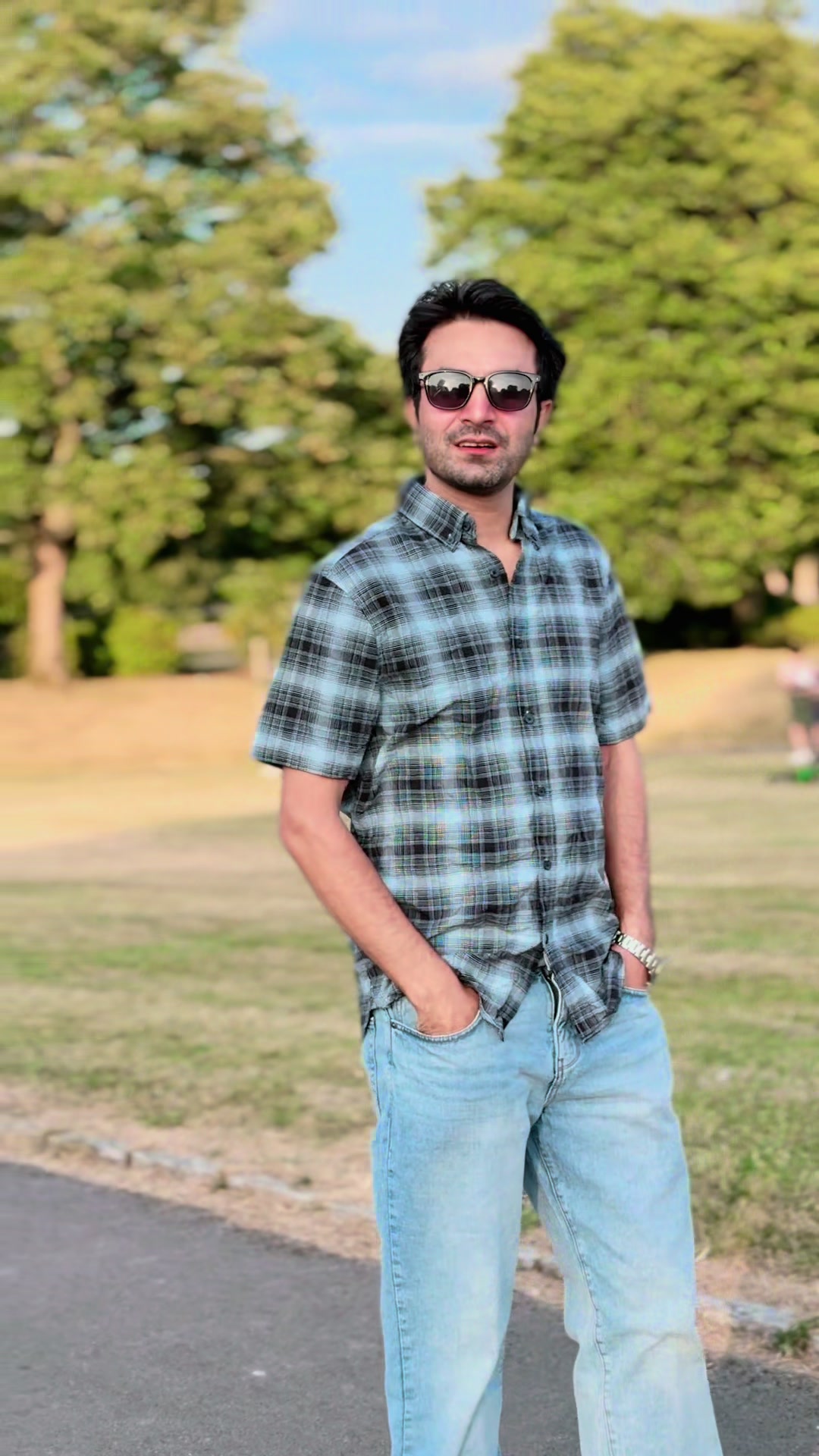 @Salman khan 🇬🇧