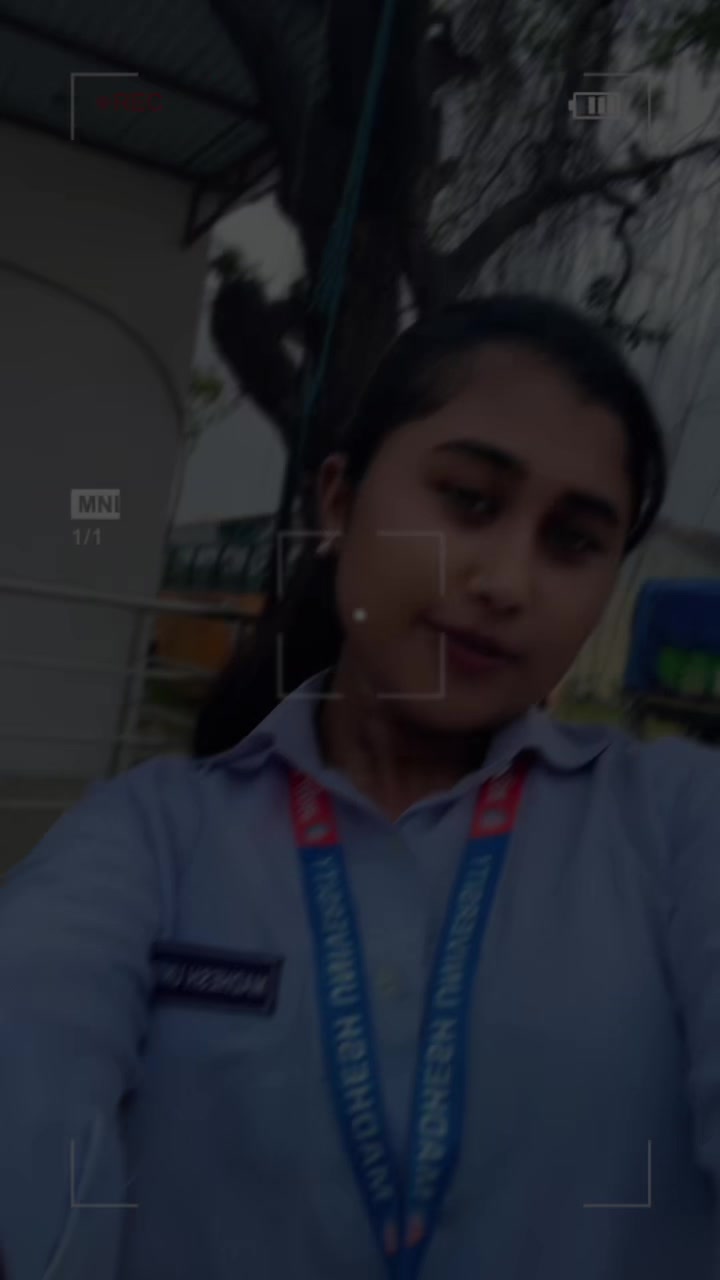 @queenlakshmii_17