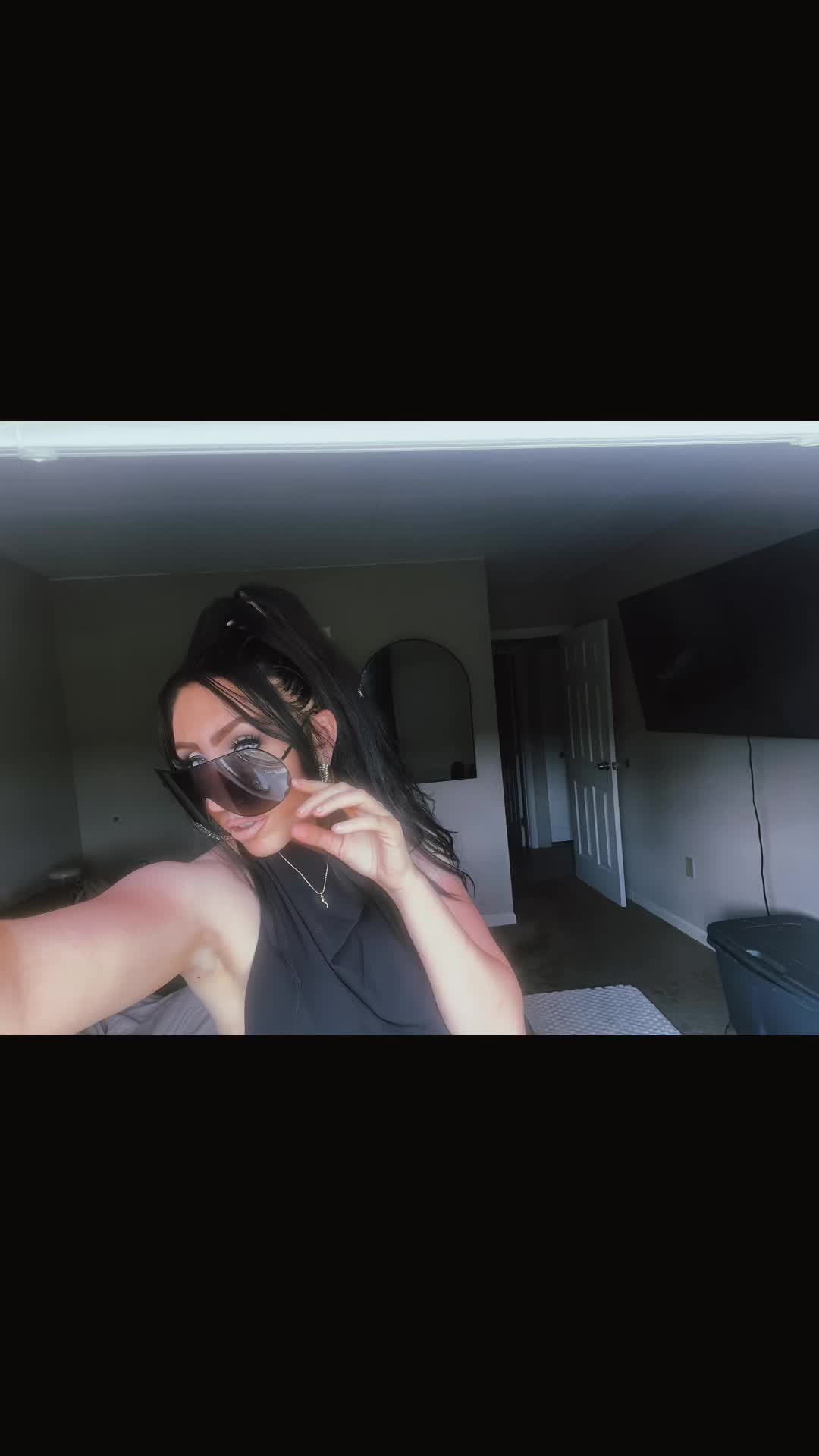 @Leelee