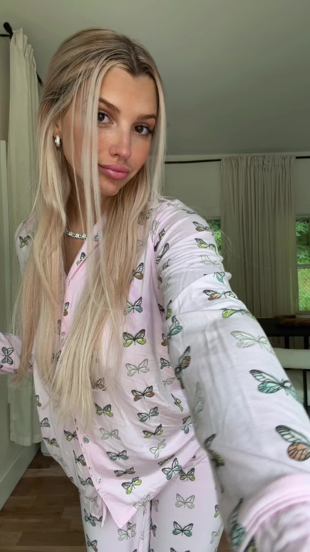 @emilynicholexoo