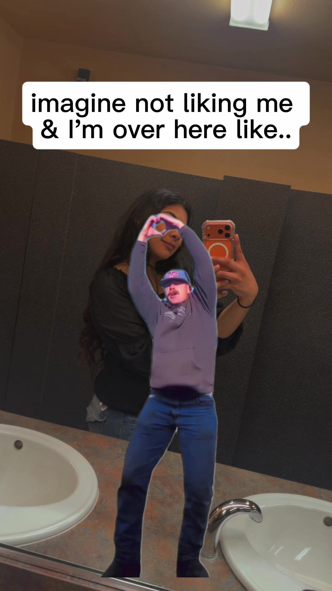 @𝓙𝓾𝓵𝓲𝓮𝓮𝓫𝓫𝔂