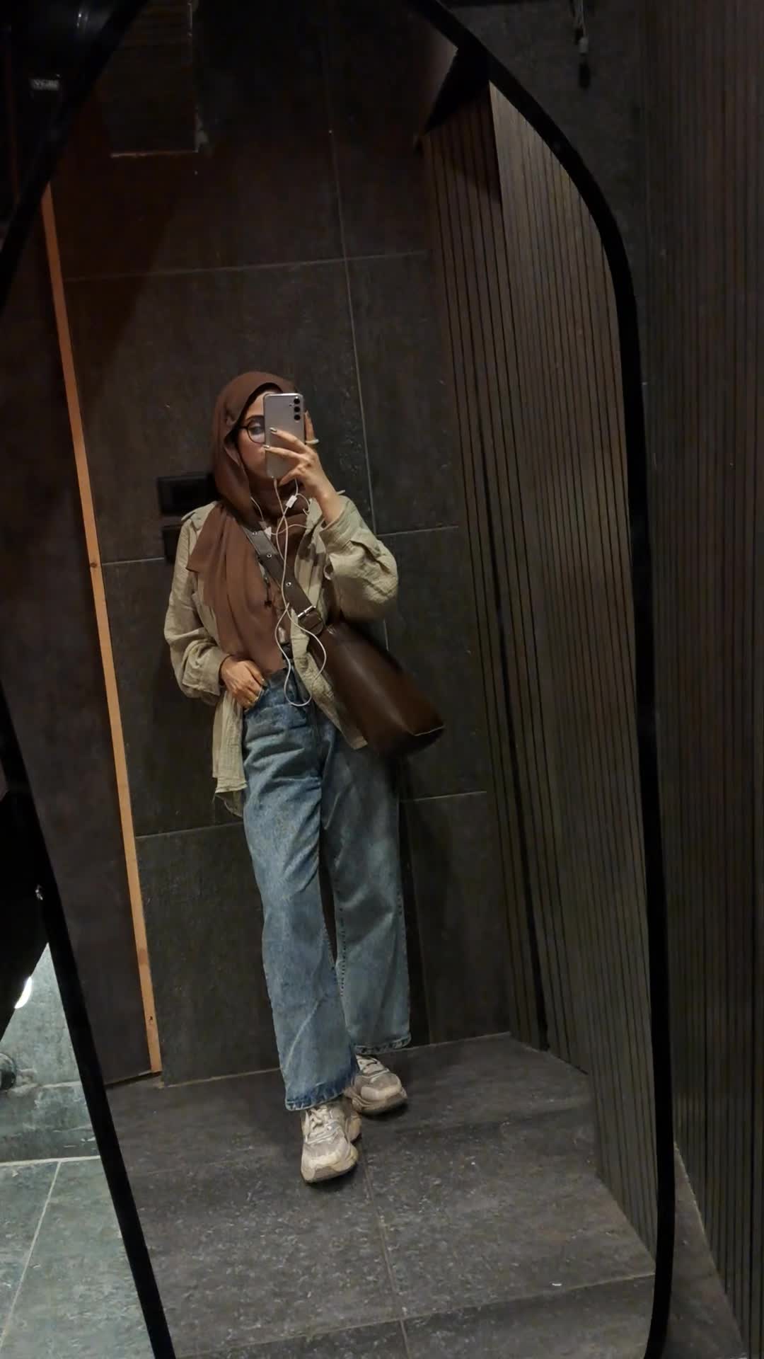 @الفنانة N