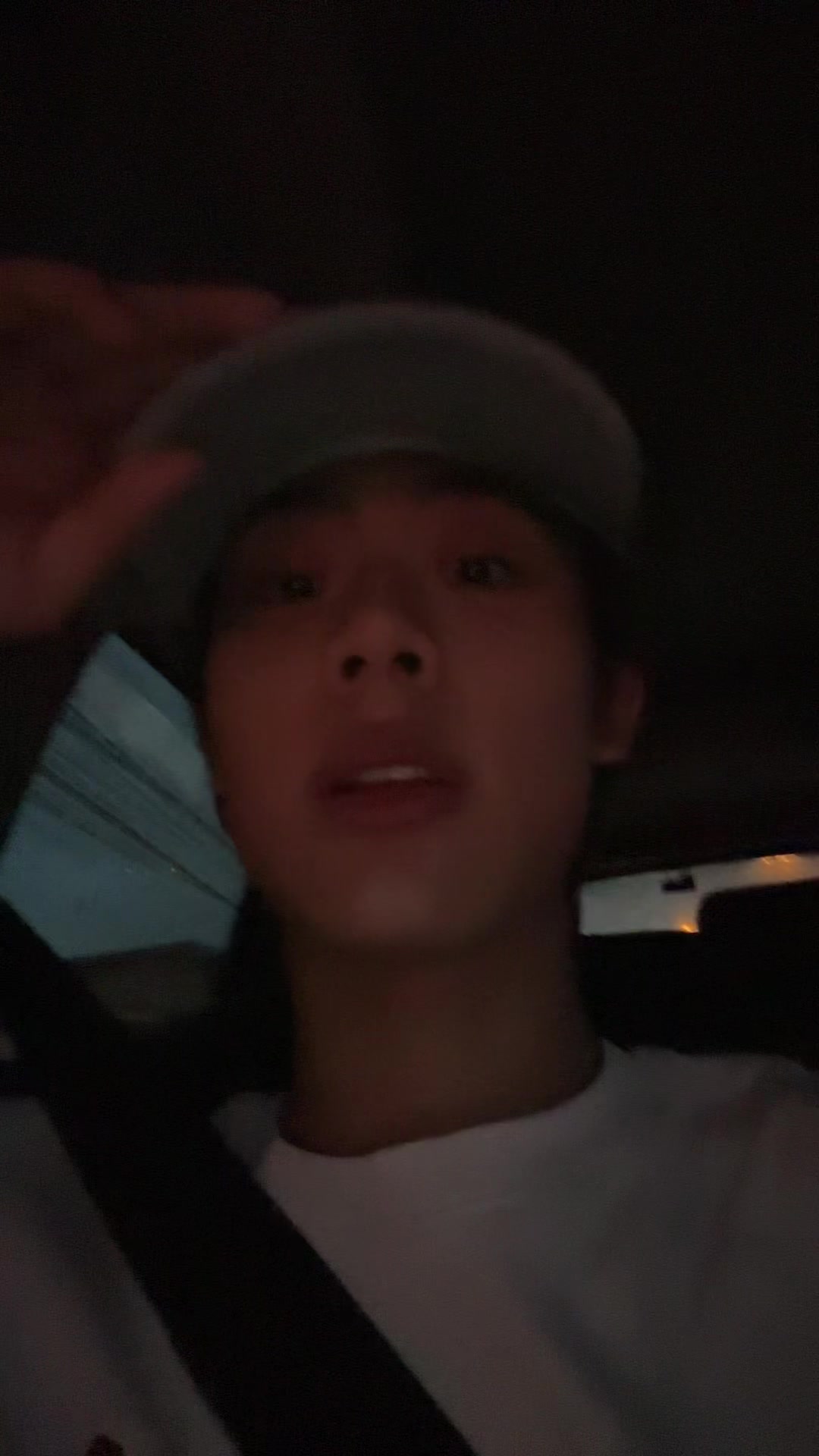 @ผมง่วงครับ