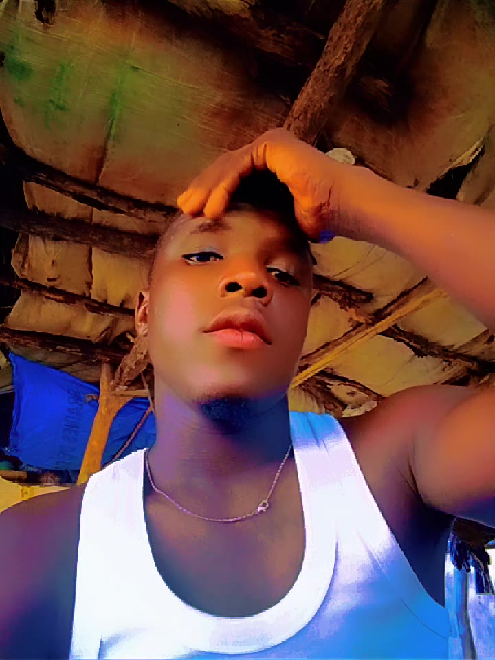 @moeTop