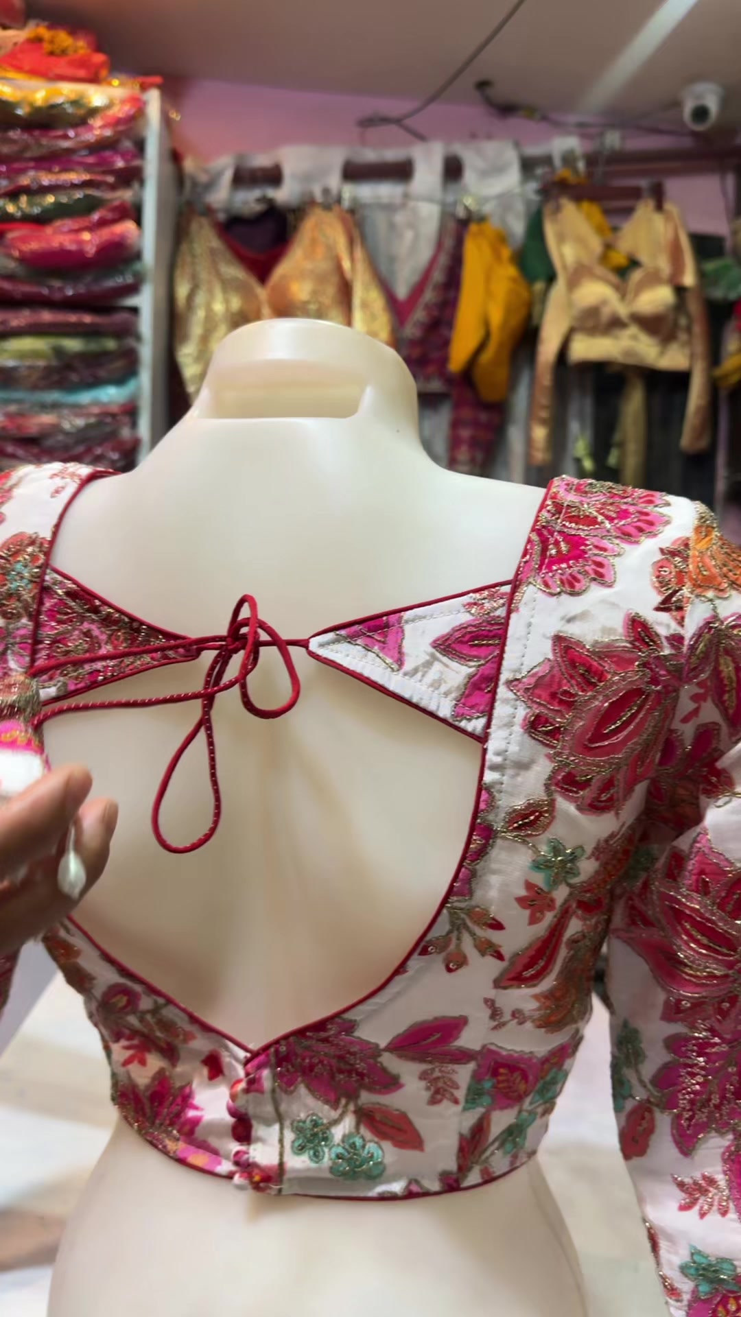 @haratiboutique