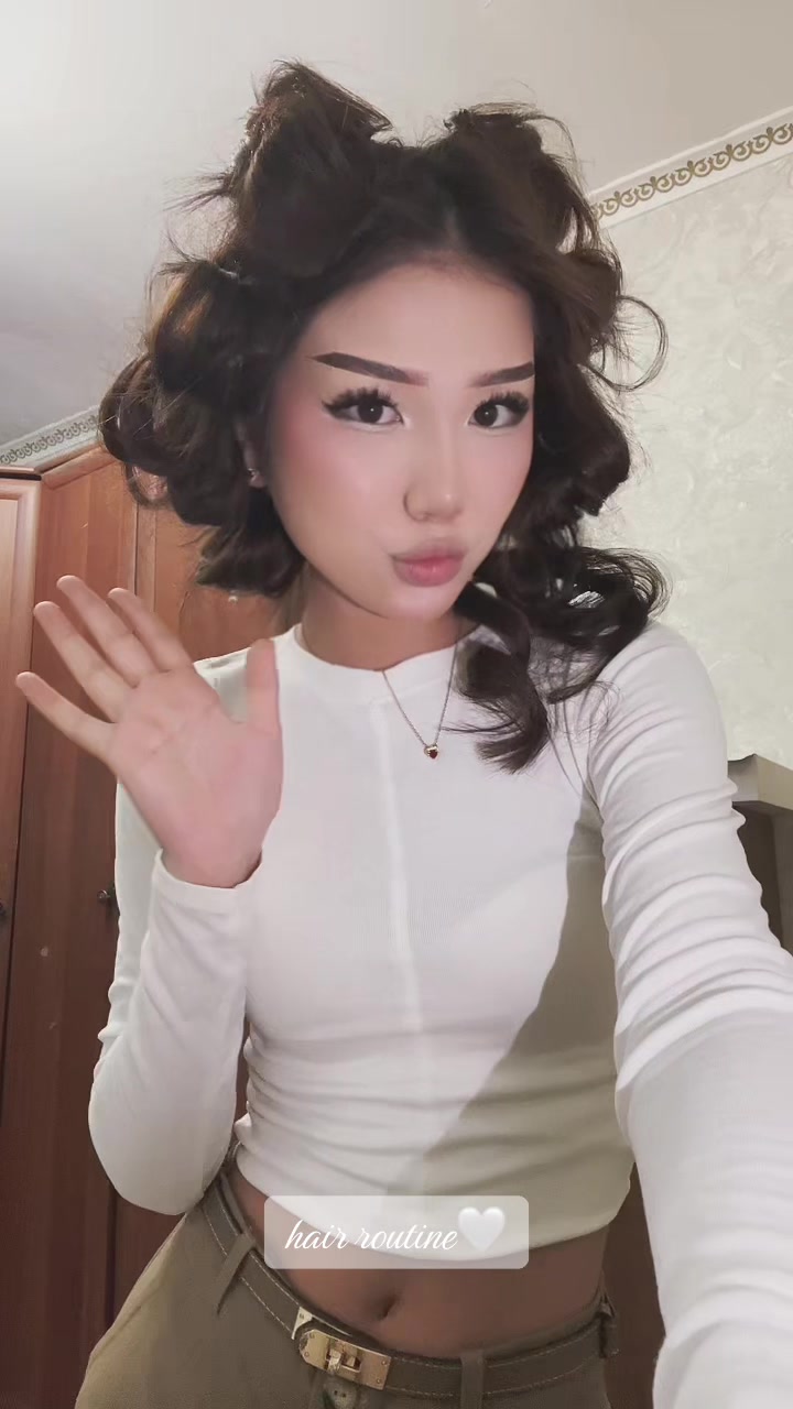 @🐰