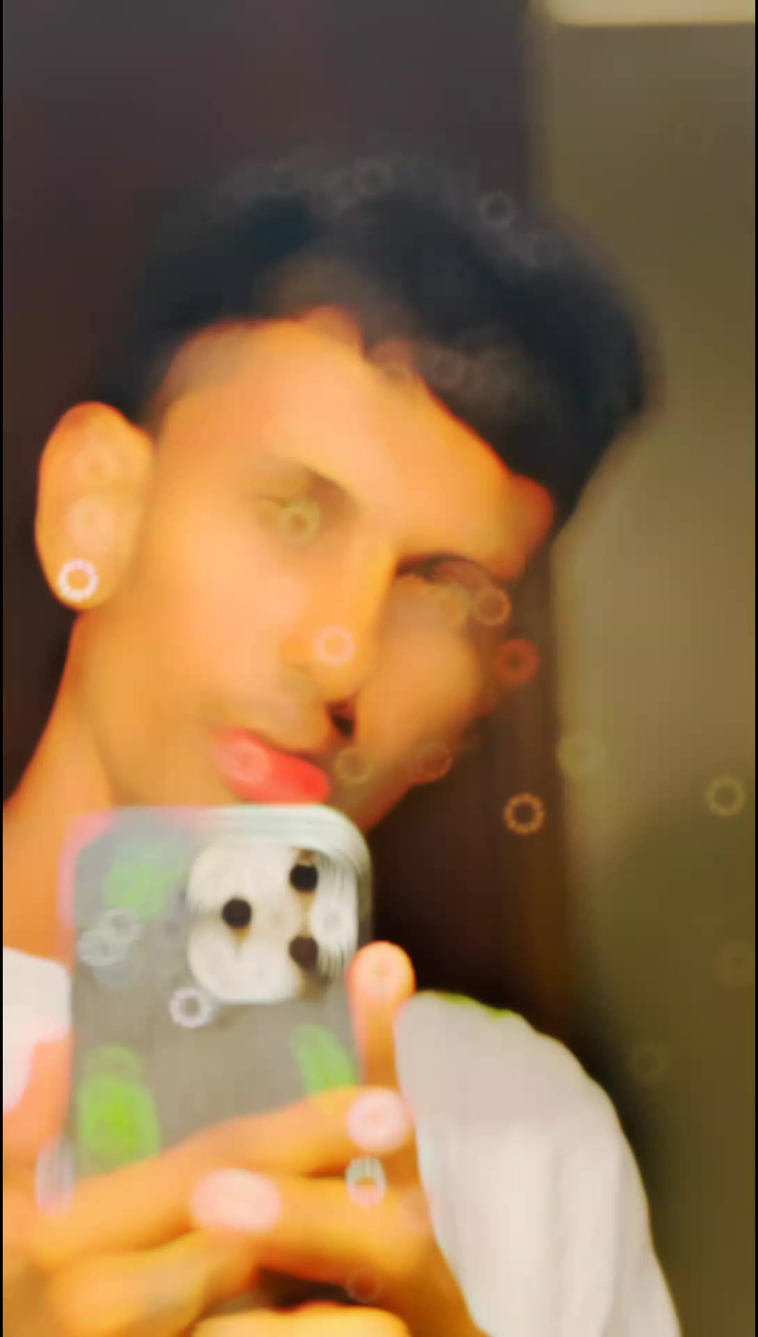@ᴛʜᴀʀɪɴᴅᴜ