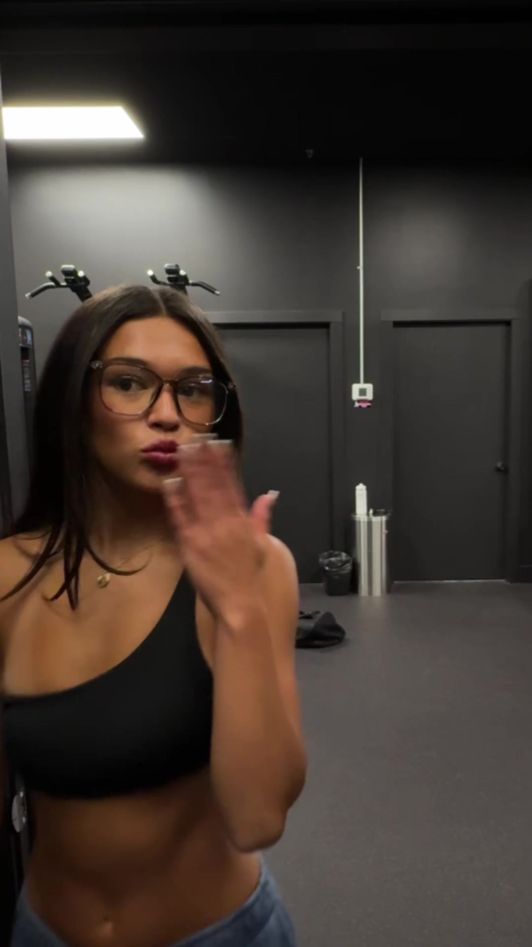 @KiaraLift