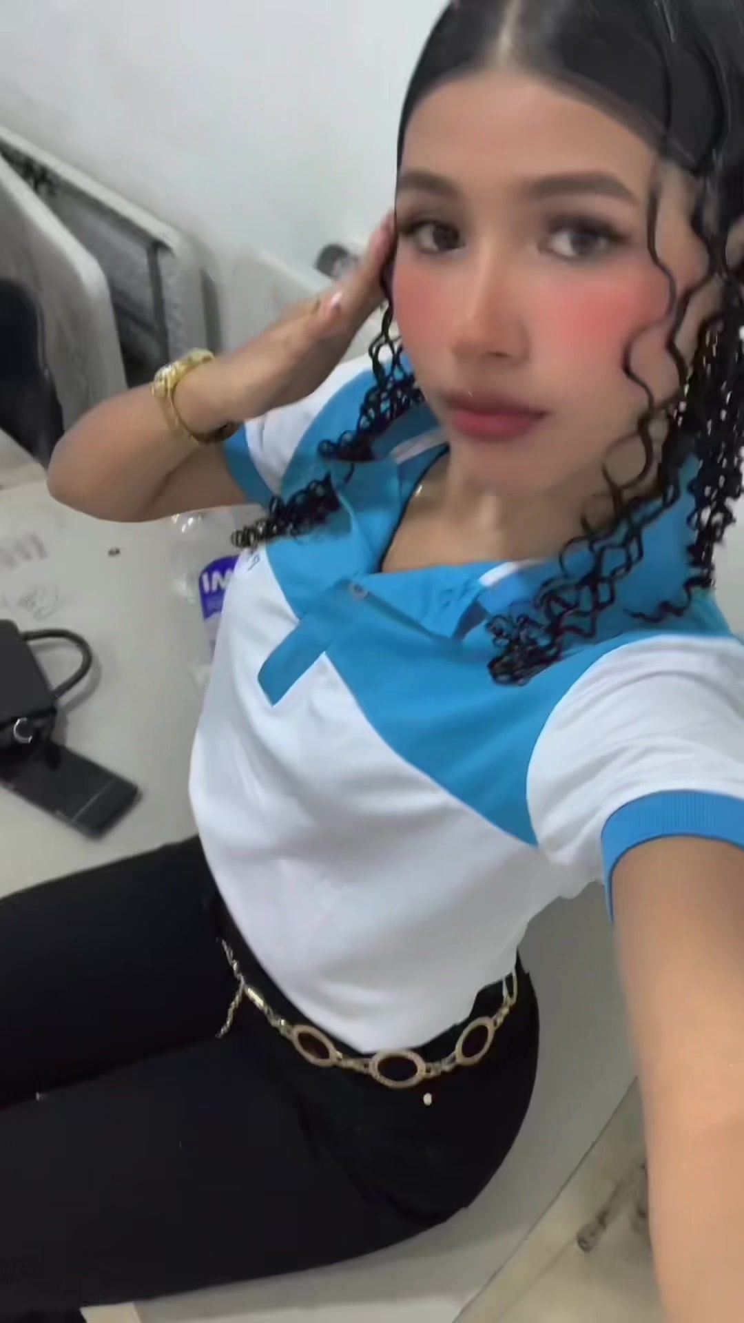 @𝓜𝓮𝔂🍒