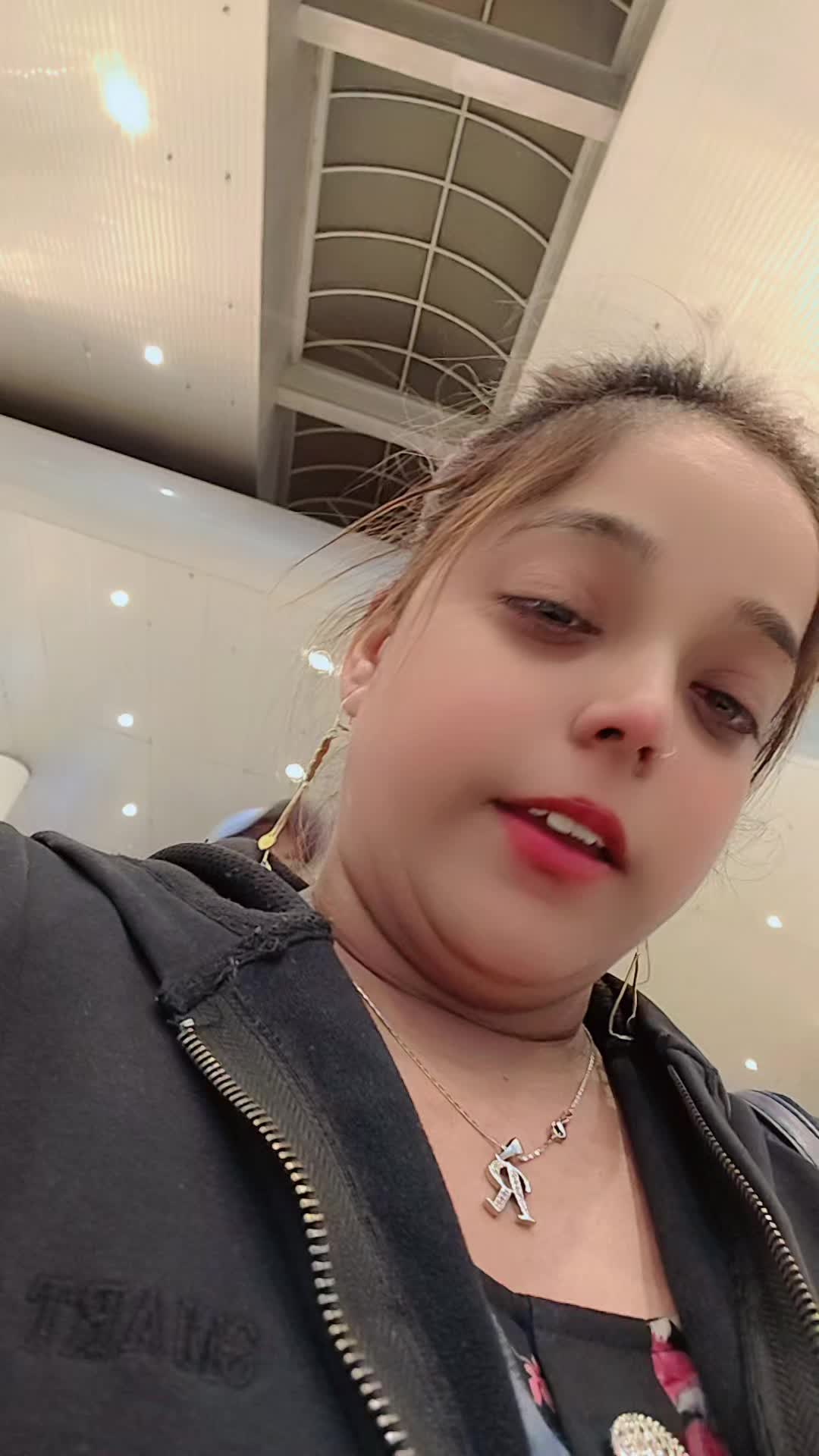 @მէէἶէմძε ցἶɾl 😎👸🤫