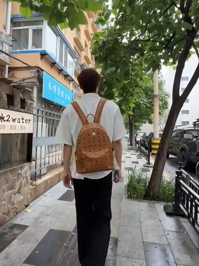 @ᎠOᎪᑎ 🇻🇳