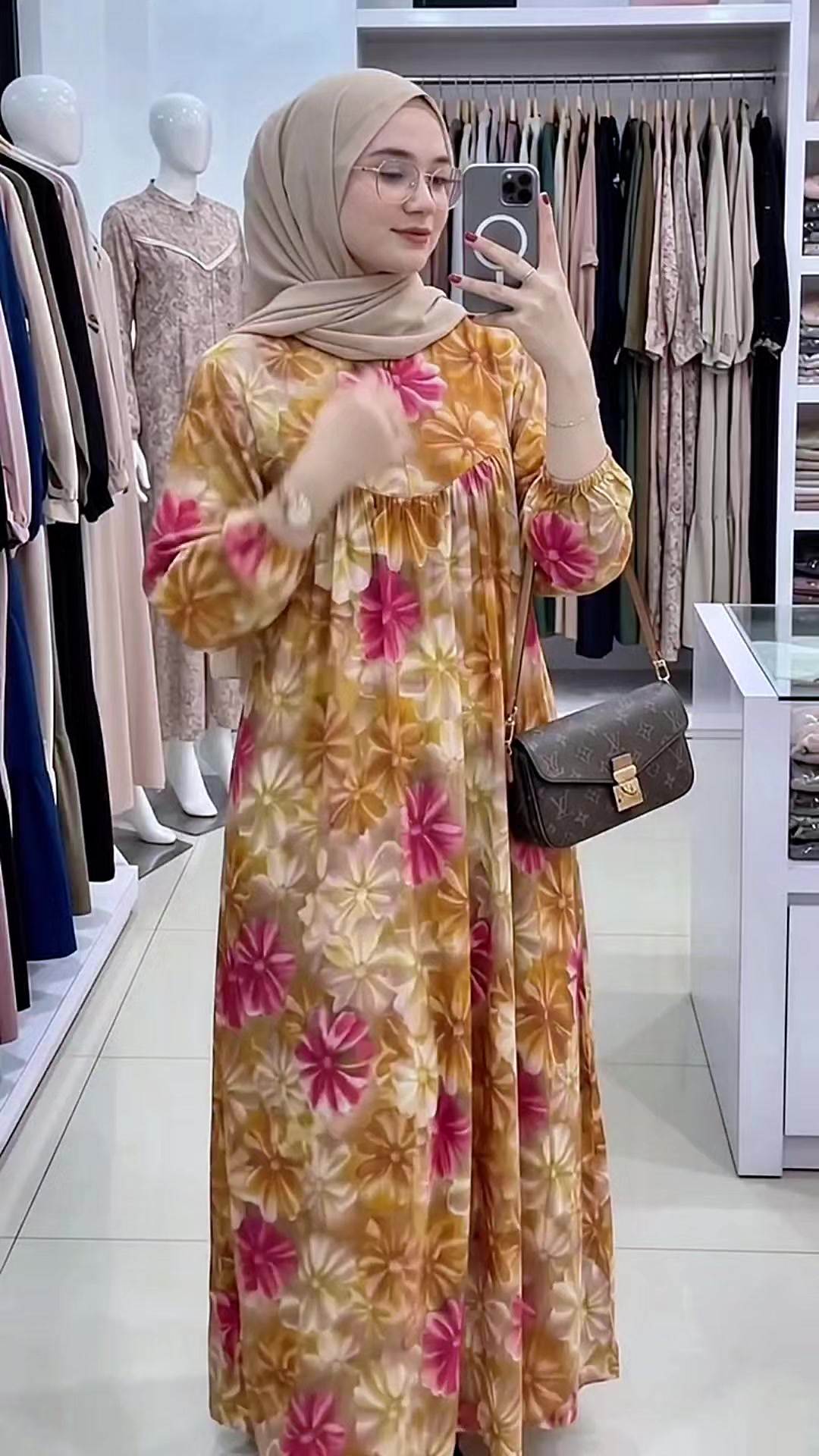 @Amelliaa