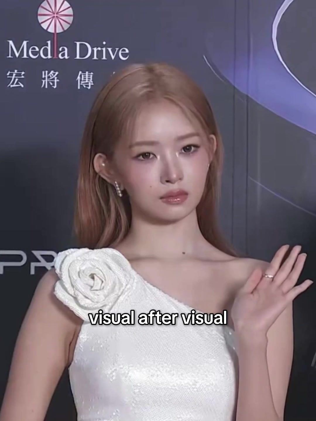 @⁰²