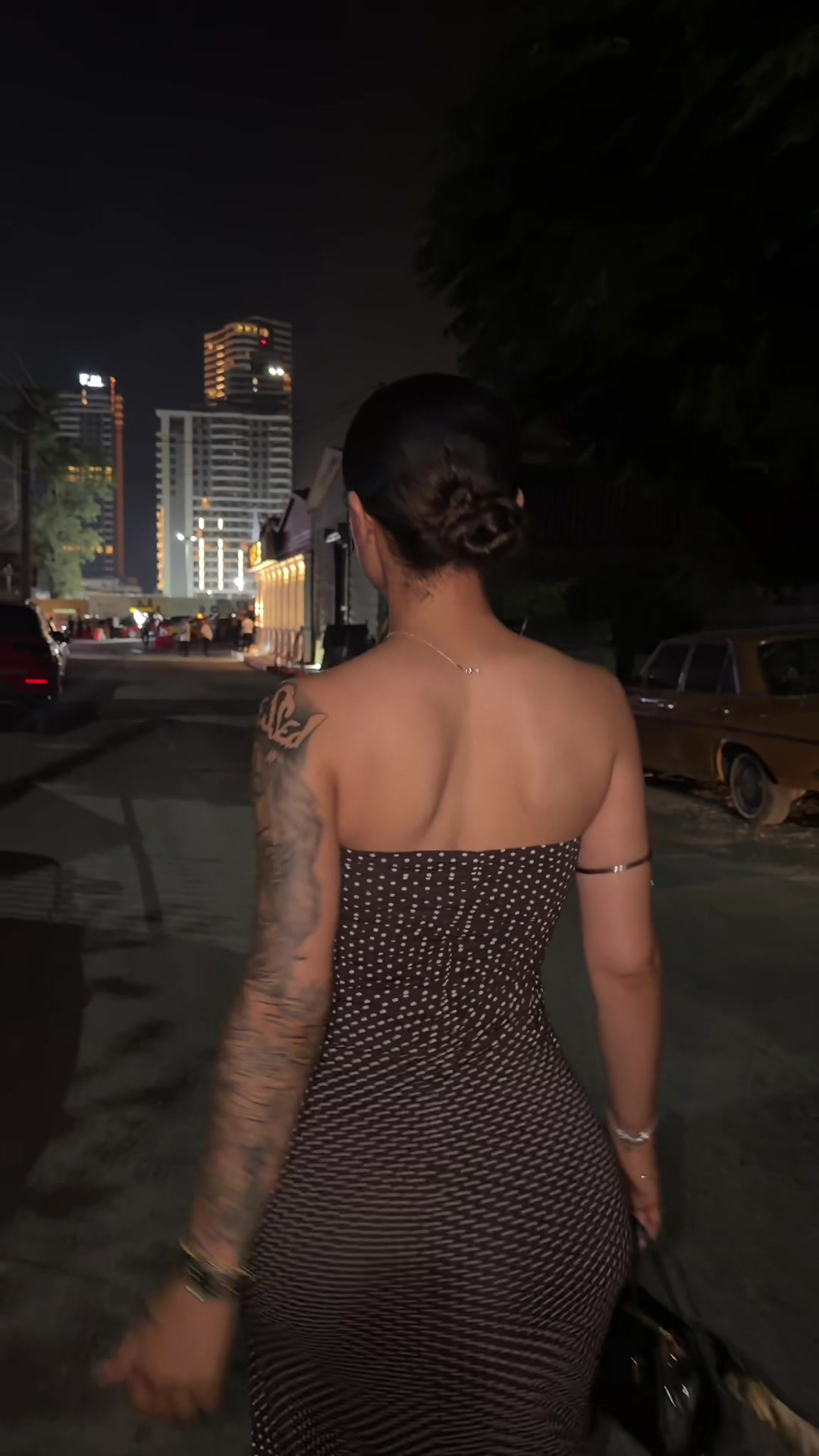@melekazad