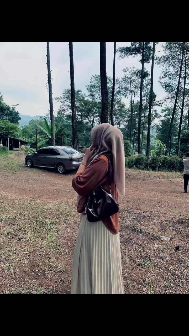 @farahdns