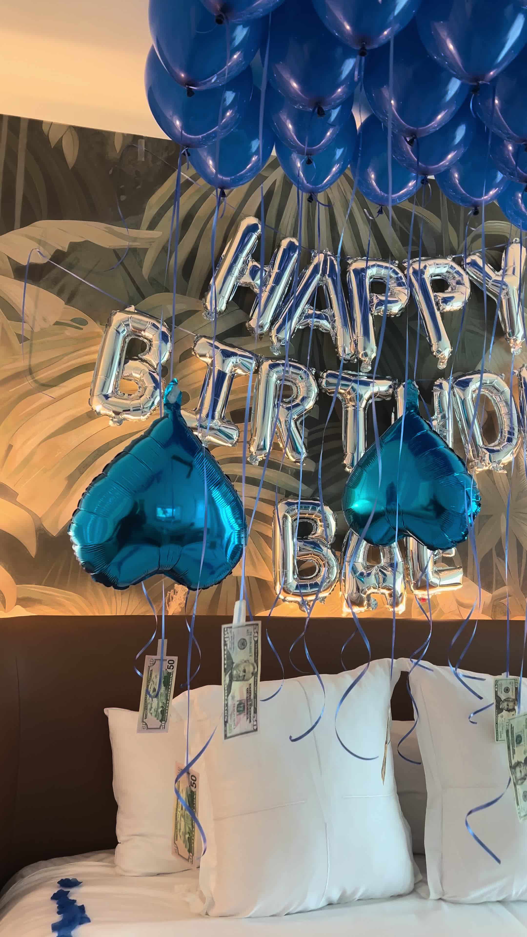 @D'Luxe Decorations
