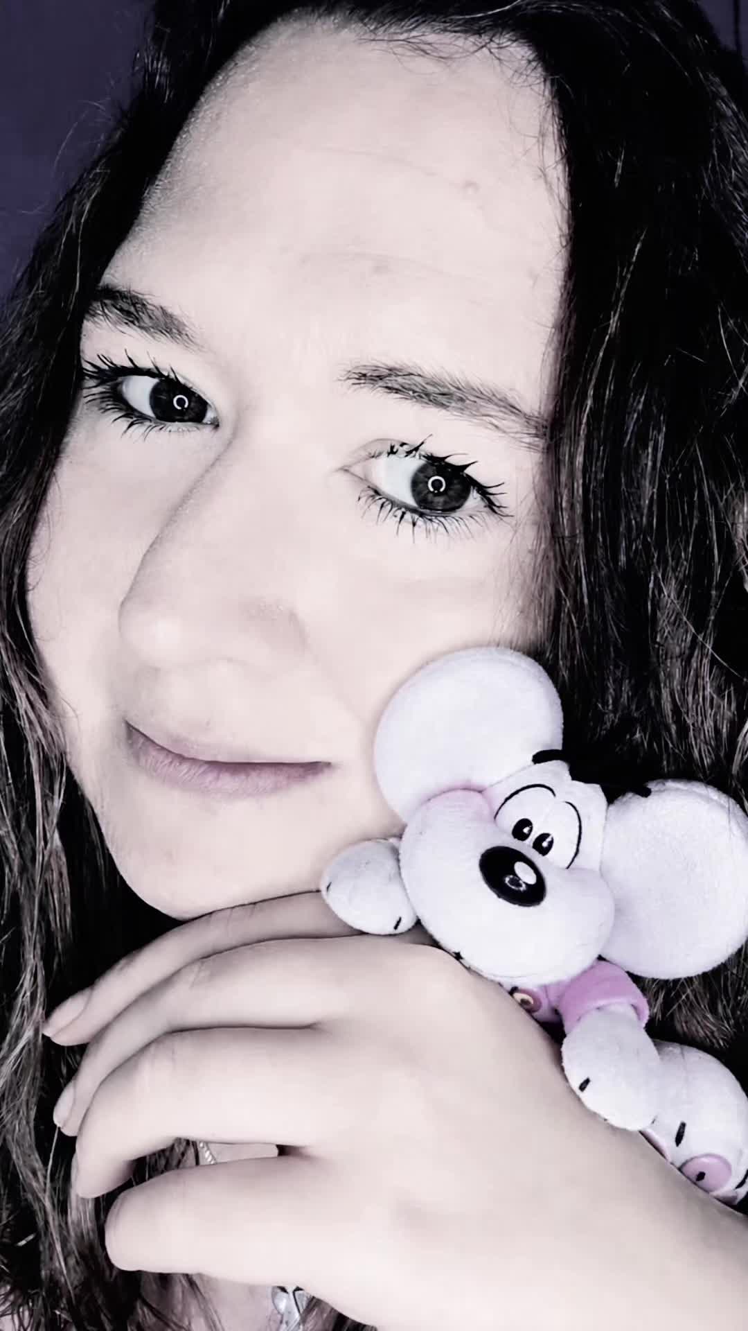 @leßi