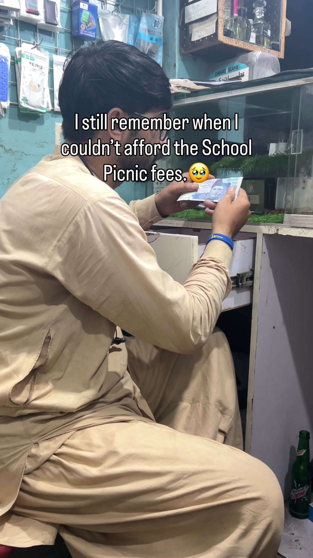 @️