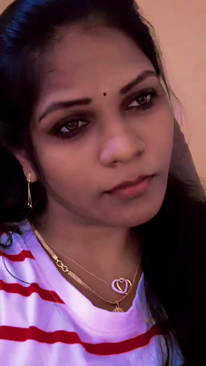 @GaYaThRI❤️ MaNiKAnDaN ❤️🇨🇦☃️