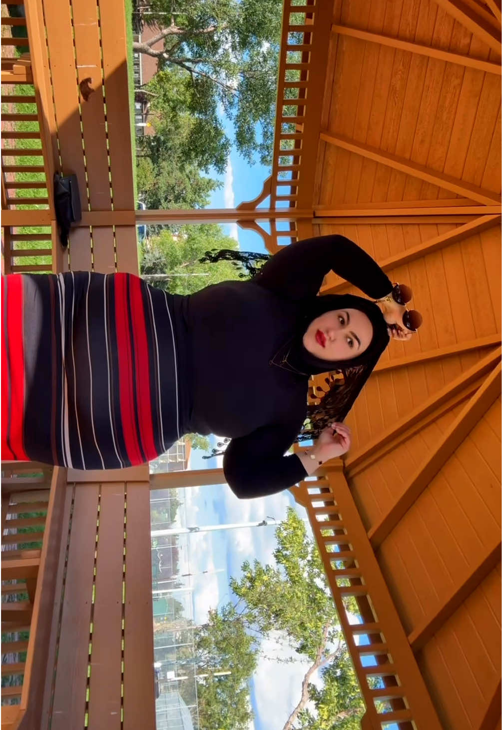 @sogand | 🧠health + 👠🎨🌿🐾📸