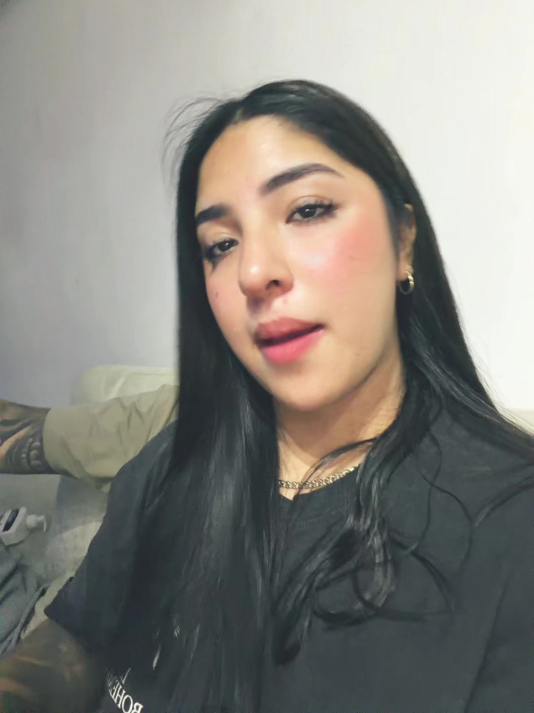 @Melany🌧️