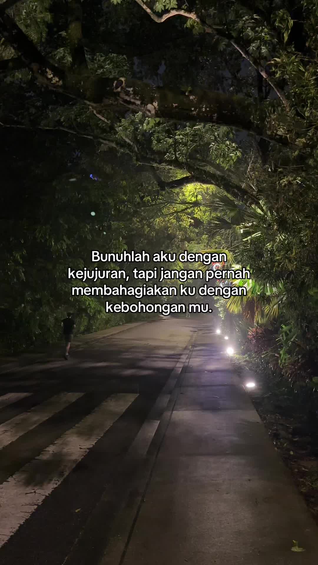 @𝘼𝙠𝙪 𝙥𝙪𝙩𝙧𝙖 :)