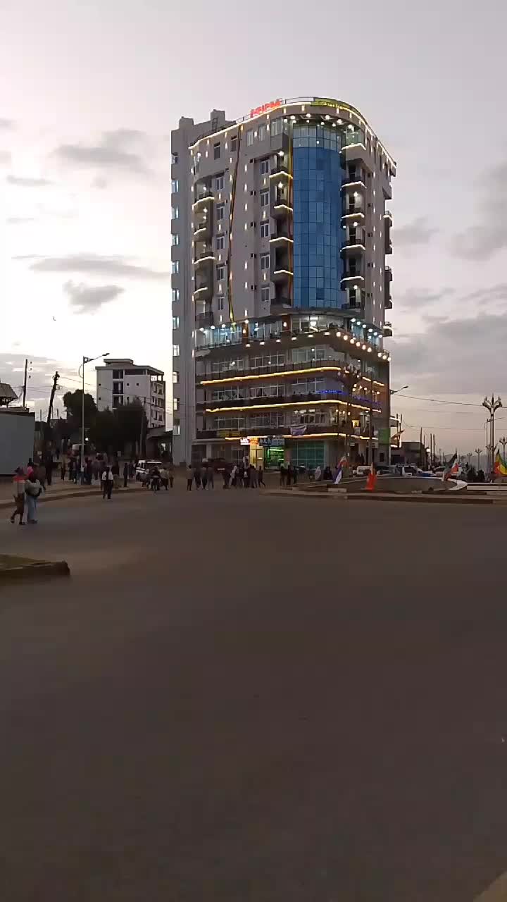 @ኢያሱ ዋደጶ