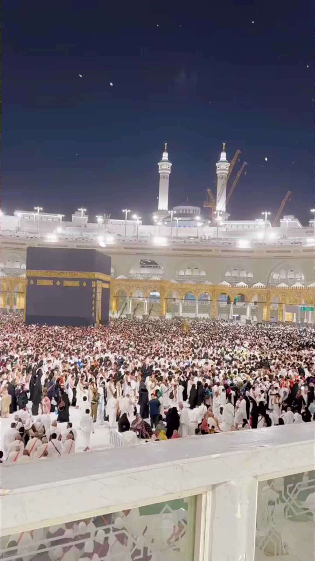 @🇦🇪 FIROZ 🫶🏻