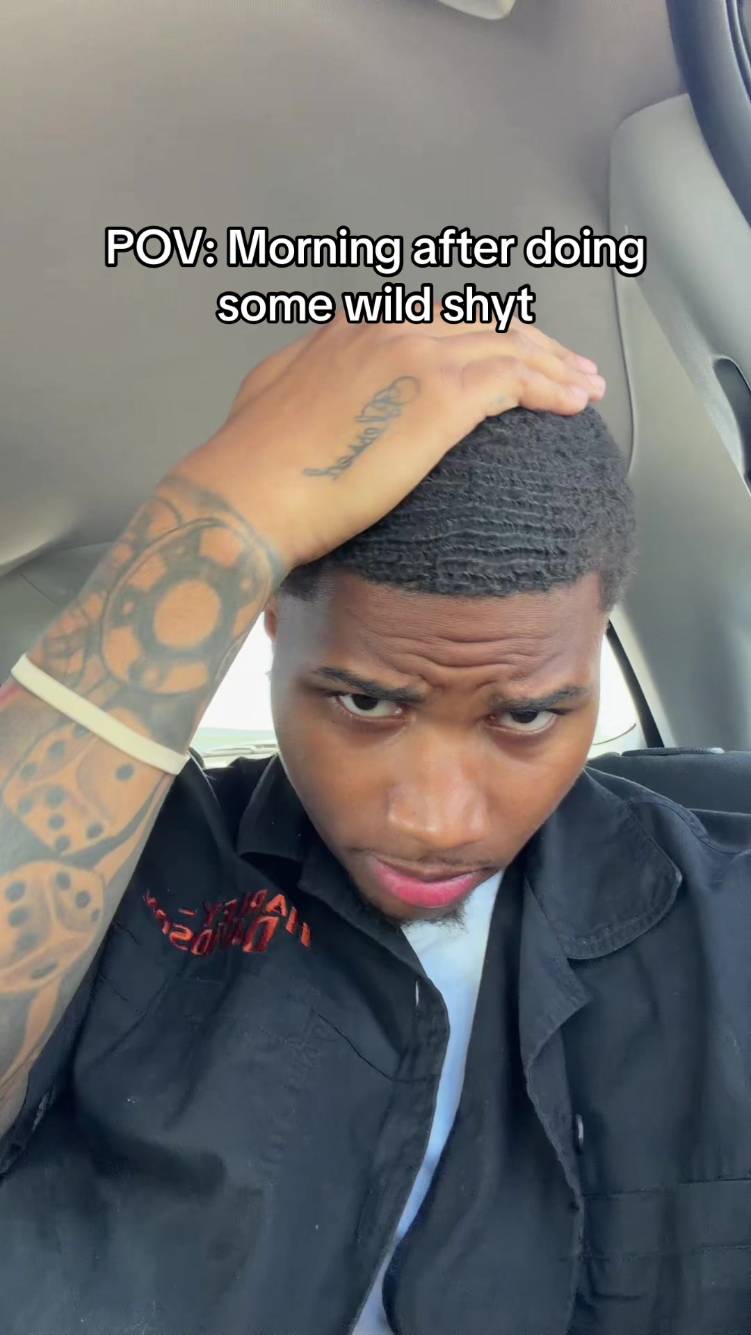 @_deewho