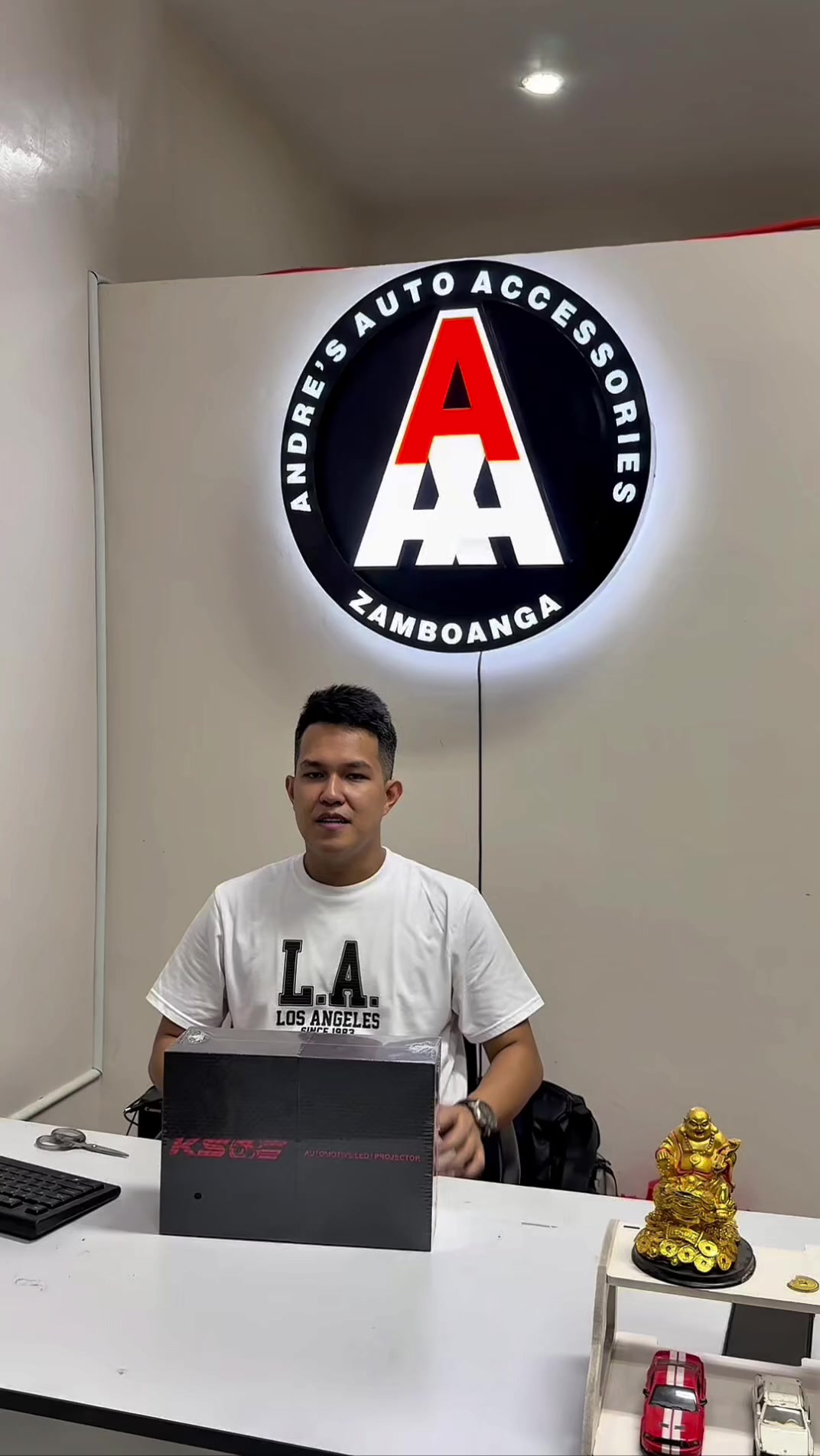 @Andre's Auto Accessories
