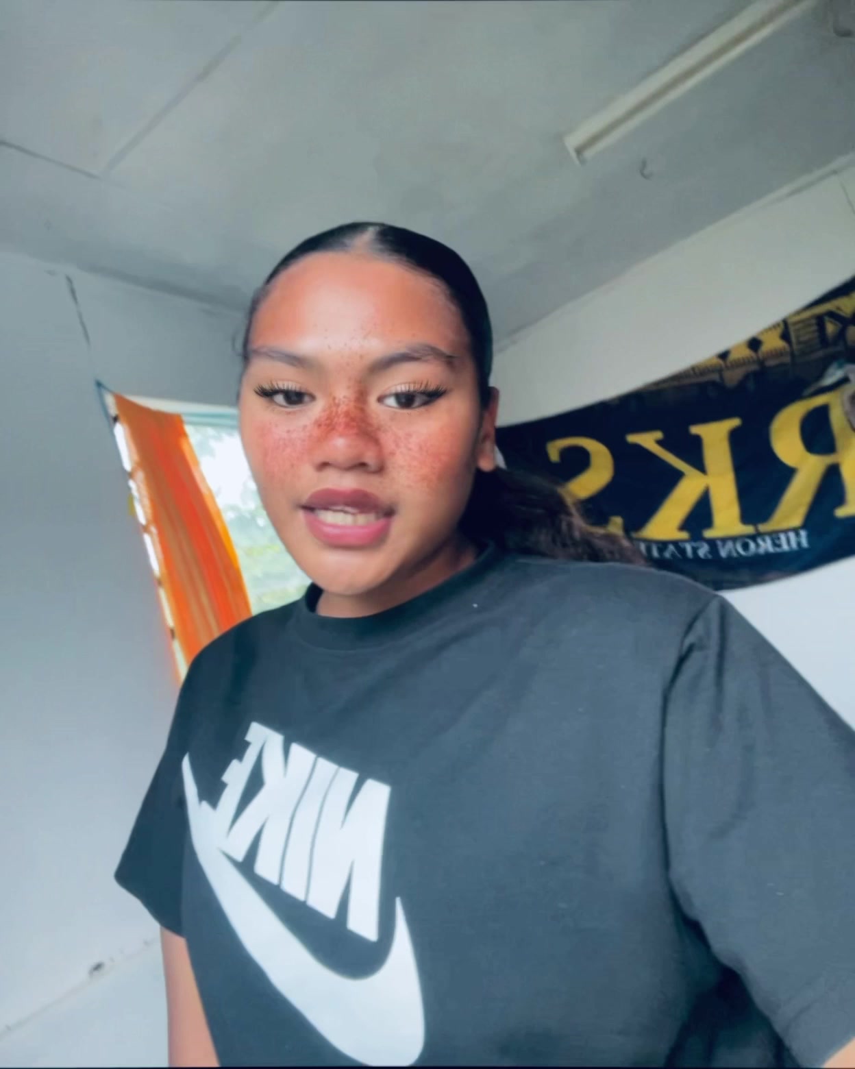 @Priiprii.